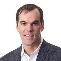 Headshot of Lance Oxford, MD